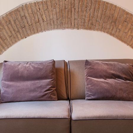 Rental In Rome - Scala Suite エクステリア 写真