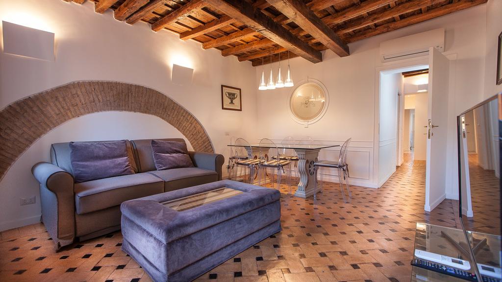 Rental In Rome - Scala Suite エクステリア 写真