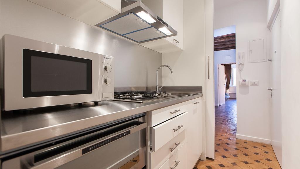 Rental In Rome - Scala Suite エクステリア 写真