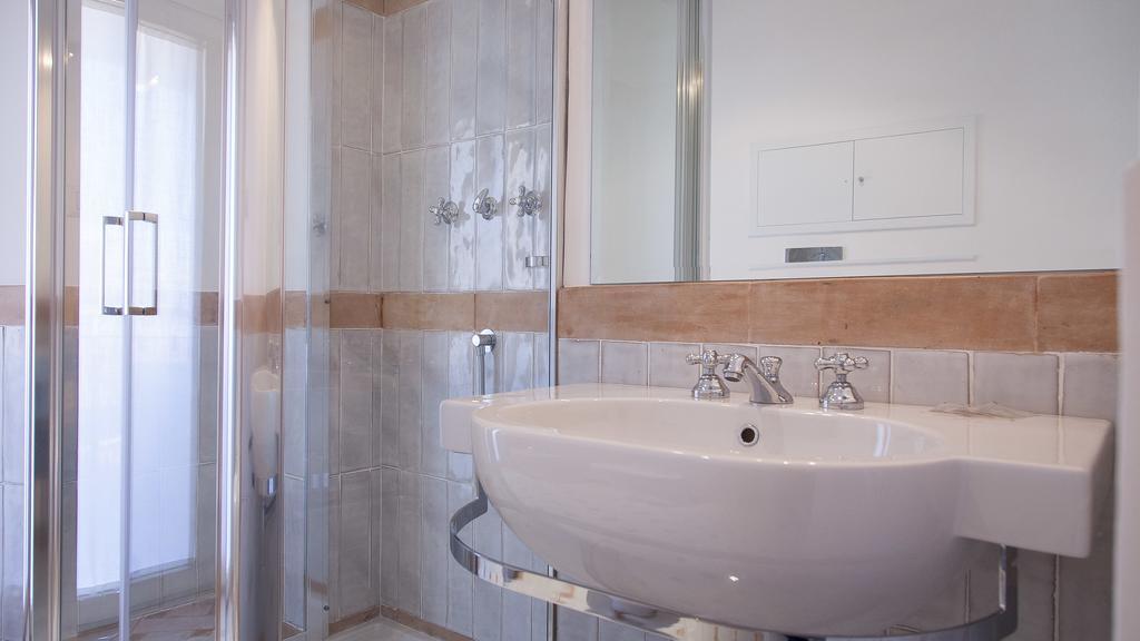 Rental In Rome - Scala Suite エクステリア 写真